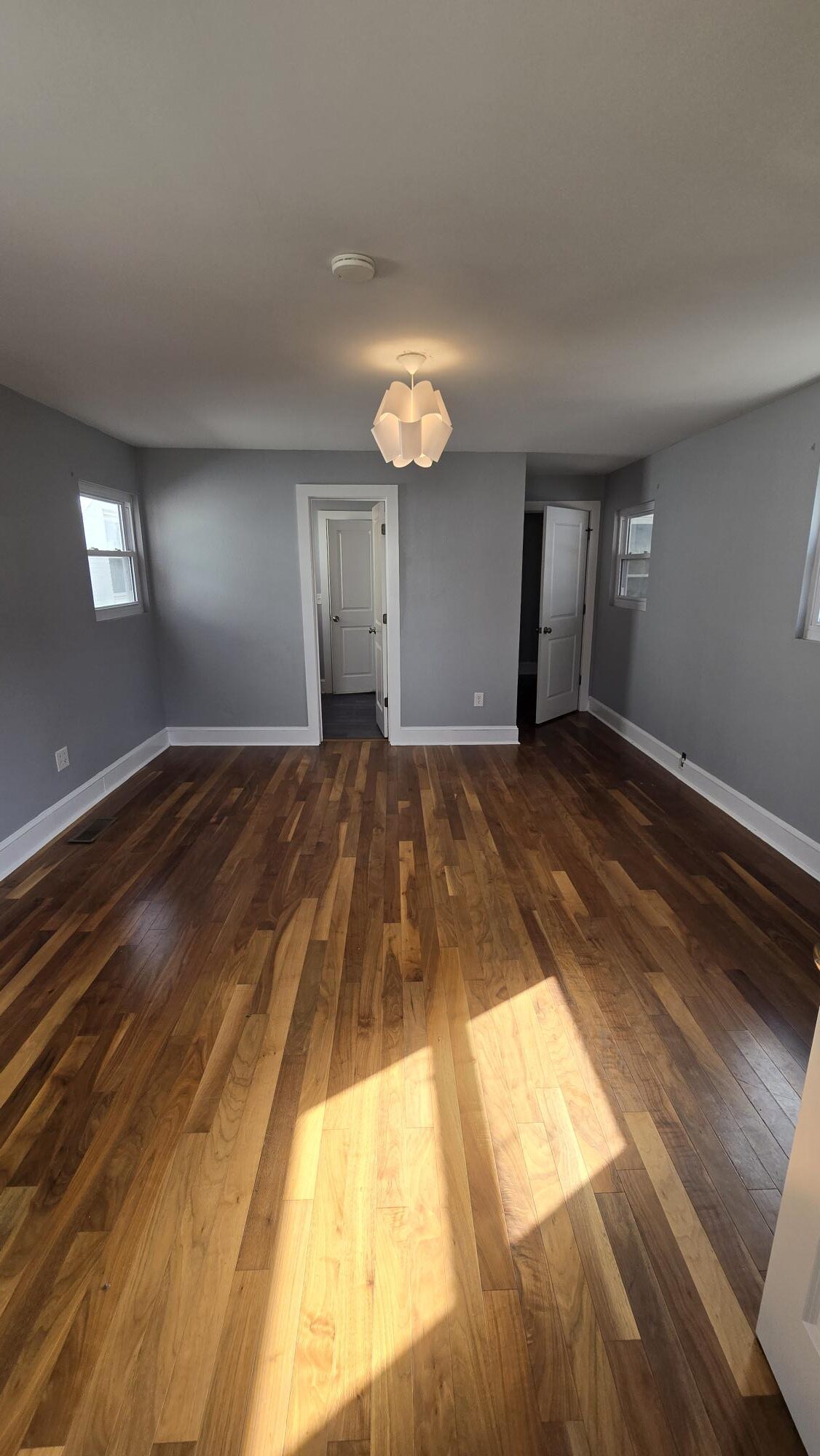 4883/4884 Chambliss Ave. Knoxville, TN