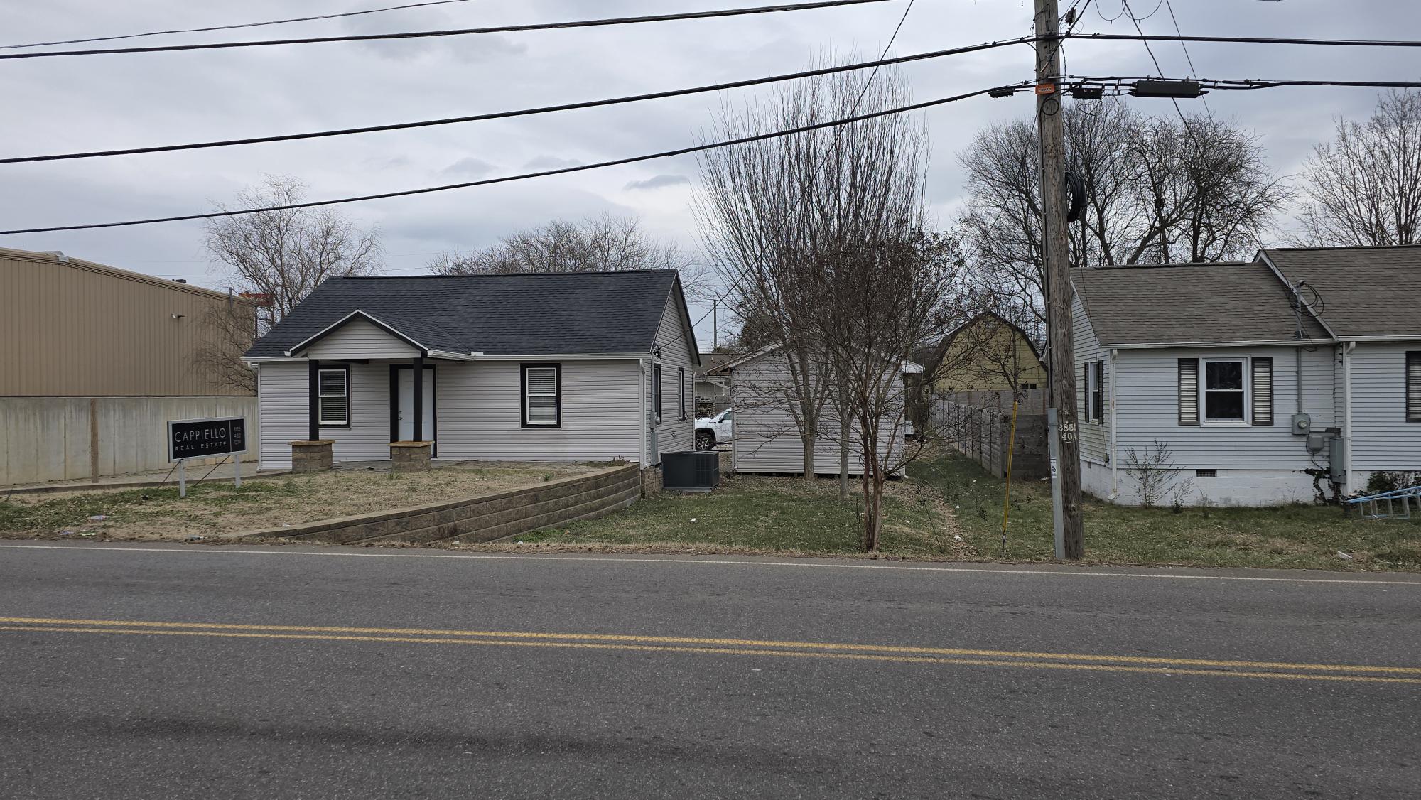 2715 Sanderson