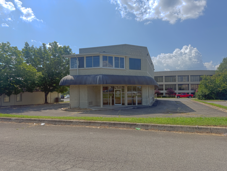 1050 Oak Ridge Turnpike